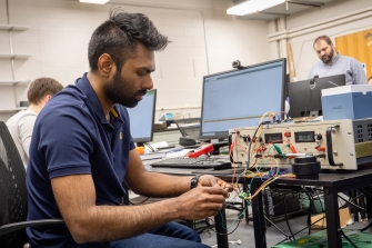 Clarkson University Offering New Master of Science in Mechanical Engineering, and Electrical and Computer Engineering Programs